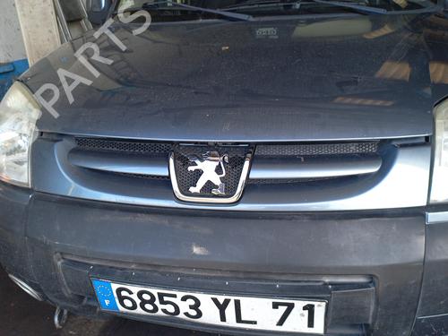 Used Grille PEUGEOT PARTNER MPV (5_, G_) [1996-2025]  21985231