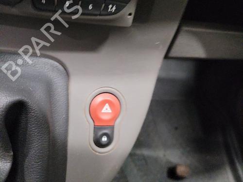 Used Warning switch RENAULT KANGOO Express (FW0/1_) 1.5 dCi 85 (FW0K, FW0L, FW0B) (86 hp) 20694362