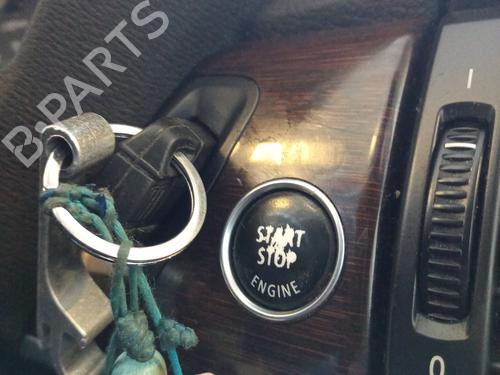 Used Card reader Card reader BMW X5 (E70) xDrive 30 d (245 hp) 24978090 24978090