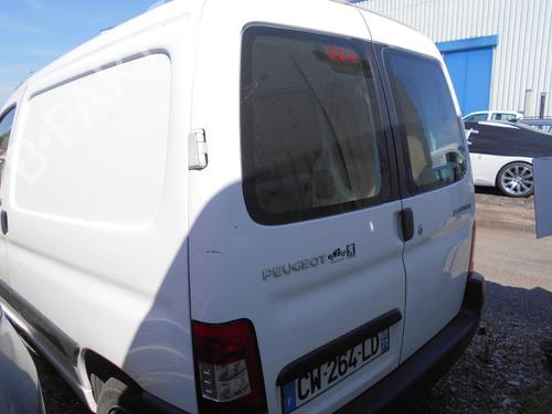 Left front driveshaft PEUGEOT PARTNER Box Body/MPV (5_, G_)  | BP19898688M38 