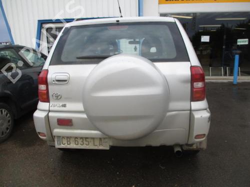 Retrovisor izquierdo TOYOTA RAV 4 II (_A2_) 2.0 D 4WD (CLA20_, CLA21_, CLA20R, CLA21R) | BP19891288C26 