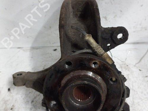 Used Right front steering knuckle RENAULT SCÉNIC II (JM0/1_) 1.9 dCi (JM0G, JM12, JM1G, JM2C) (120 hp) 19881483