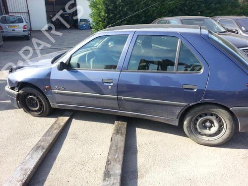 Højre baglygte PEUGEOT 306 Hatchback (7A, 7C, N3, N5)  | BP19896555C35 