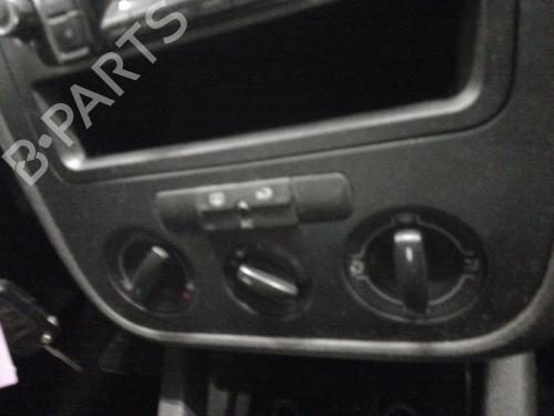 Used Climate control VW GOLF V (1K1) 1.9 TDI (90 hp) 23774968