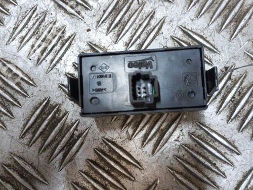 Used Warning switch RENAULT MEGANE III Hatchback (BZ0/1_, B3_) 1.5 dCi (BZ09, BZ0D, BZ1W, BZ29, BZ14) (110 hp) 19894806