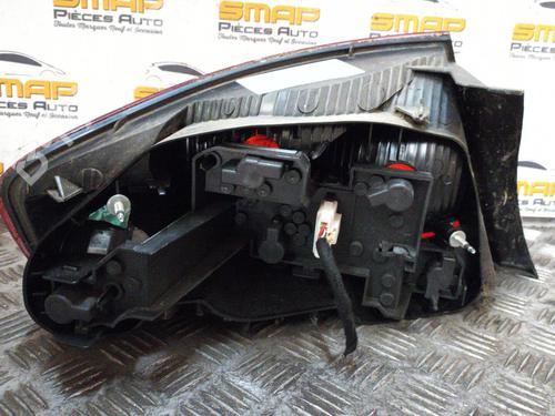 Used Right taillight PEUGEOT 407 (6D_) 2.0 HDi 135 (6DRHRH, 6DRHRE, 6DRHRG, 6DRHRJ) (136 hp) 26463509