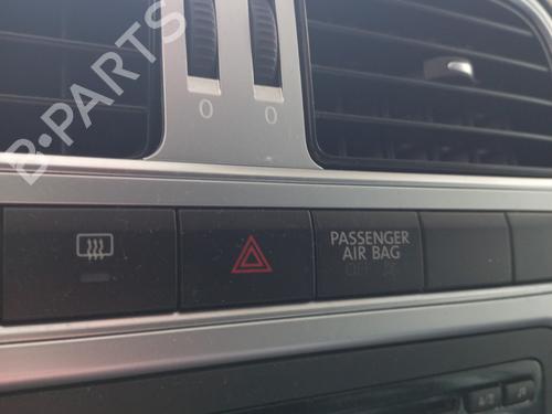 Used Warning switch VW POLO V (6R1, 6C1) 1.2 (70 hp) 25895011