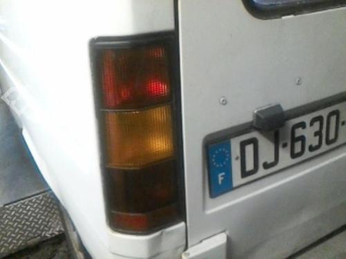Used Left taillight RENAULT RAPID Box Body/MPV (F40_, G40_) [1985-2001]  19884891