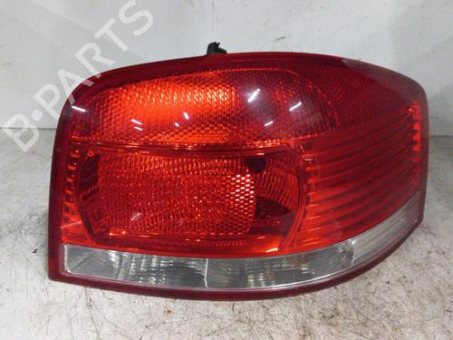 Right taillight AUDI A3 (8P1) 1.9 TDI | BP19898584C35 