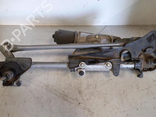 Used Front wiper motor MAZDA 3 Saloon (BK) [1999-2009]  19889787