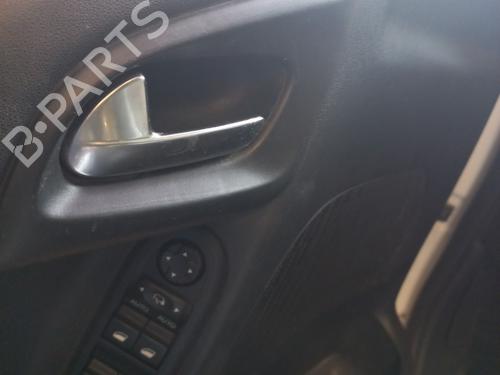 Poignée intérieure avant gauche CITROËN C3 II (SC_) 1.2 VTi 82 (82 hp) 24498725