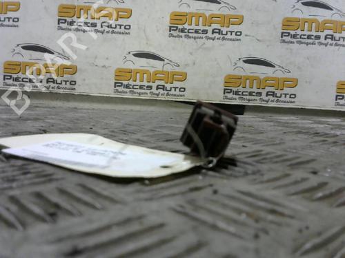 Used Warning switch PEUGEOT 207 (WA_, WC_) 1.6 HDi (92 hp) 19895141