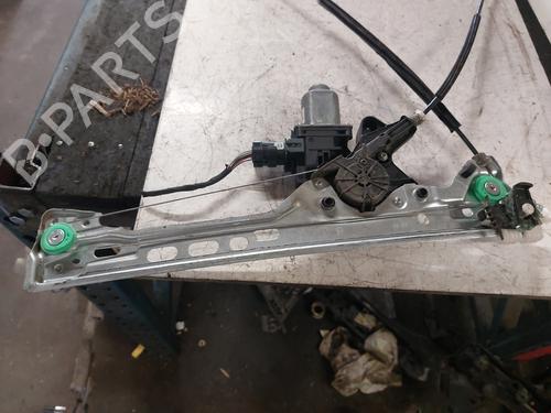 Rudehejsemekanisme Højre foran RENAULT MEGANE IV Hatchback (B9A/M/N_) 1.2 TCe 130 (B9MR) | BP24639407C23 