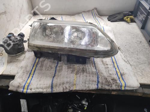 Used Right headlight RENAULT ESPACE III (JE0_) 2.2 12V TD (JE0E, JE0H, JE0P) (113 hp) 25275103