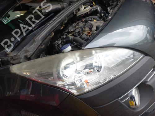 Used Right headlight PEUGEOT 3008 I MPV (0U_) 1.6 HDi (114 hp) 27810842