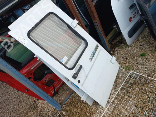 Used Right tailgate RENAULT RAPID Box Body/MPV (F40_, G40_) 1.9 D (F40P, F40N, F40E) (64 hp) 21998311