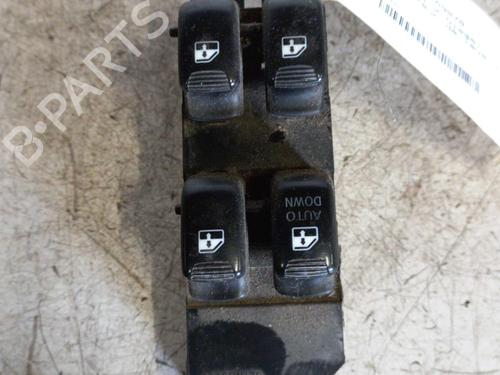 Used Left front window switch HYUNDAI SANTA FÉ I (SM) 2.0 CRDi 4x4 (125 hp) 21980490