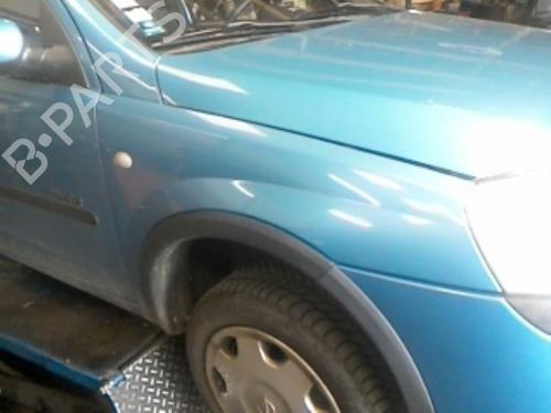 Used Right front fenders OPEL CORSA C (X01) 1.2 (F08, F68) (75 hp) 19899764