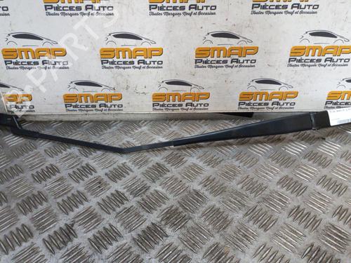 Used Front windshield wiper arm ALFA ROMEO GIULIETTA (940_) 1.6 JTDM (940FXD1A) (105 hp) 19899035