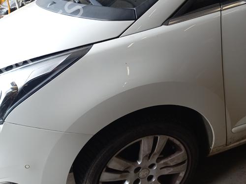 Used Left front fenders PEUGEOT 5008 (0U_, 0E_) 1.6 HDi (114 hp) 26223360