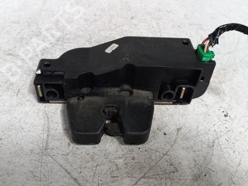 Used Tailgate lock CITROËN XSARA PICASSO (N68) 2.0 HDi (90 hp) 21982697