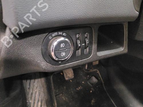 Used Headlight switch OPEL MERIVA B MPV (S10) 1.7 CDTI (75) (131 hp) 22407816