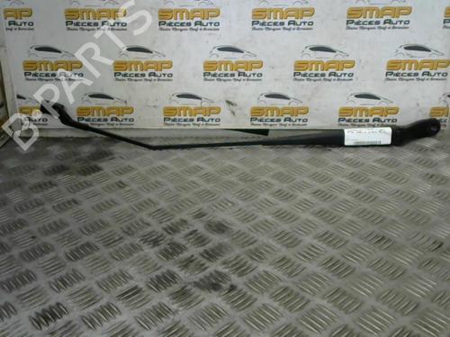 Used Front windshield wiper arm PEUGEOT 208 I (CA_, CC_) 1.6 BlueHDi 100 (100 hp) 19895042