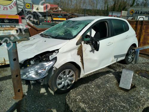 Left taillight PEUGEOT 208 I (CA_, CC_) 1.5 BlueHDI 100 | BP26463510C34 