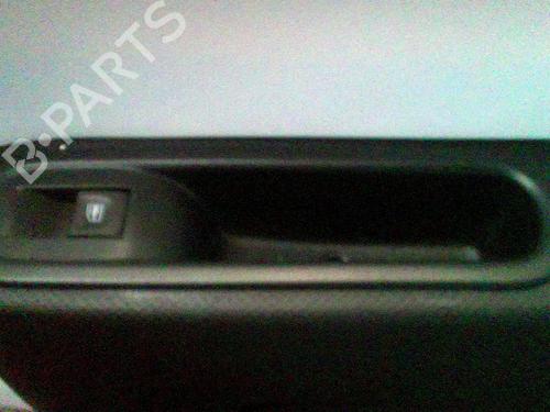 Right front window switch RENAULT TWINGO III (BCM_, BCA_) 0.9 TCe 90 (BCM9, BCM2) | BP19882540I26 
