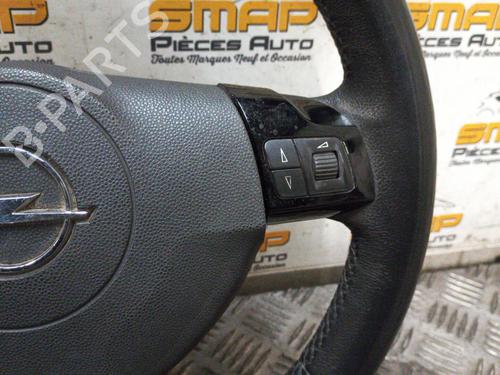 Used Steering wheel OPEL ZAFIRA / ZAFIRA FAMILY B (A05) 1.7 CDTI (M75) (110 hp) 21980098