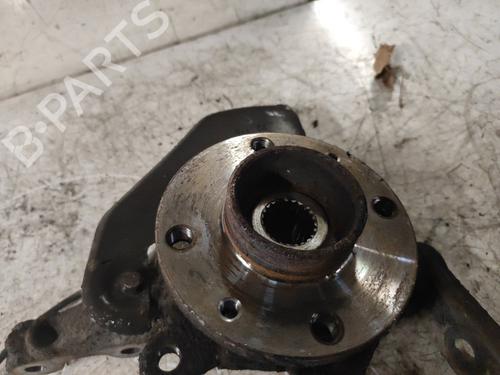 Achsschenkel links vorne RENAULT TWINGO II (CN0_) 1.2 16V (CN04, CN0B) | BP21995540M25 