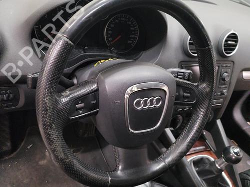 Used Steering wheel AUDI A3 Sportback (8PA) 2.0 TDI 16V (140 hp) 22235053