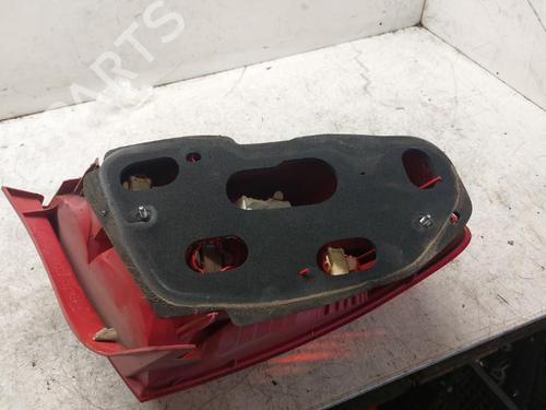 Right taillight PEUGEOT 407 (6D_) 2.0 HDi (6DRHRH) | BP19881842C35 