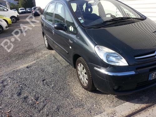 Right headlight CITROËN XSARA PICASSO (N68) 1.6 HDi | BP19899560C29 