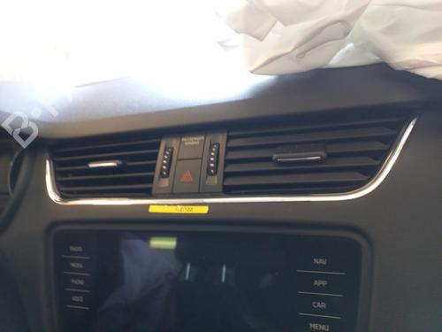 Luftventil SKODA OCTAVIA III Combi (5E5, 5E6) 2.0 TDI (150 hp) 26658666