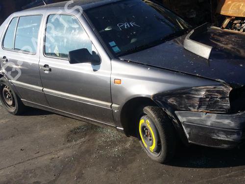 Used Parts VW VENTO (1H2)  1.8  2049037