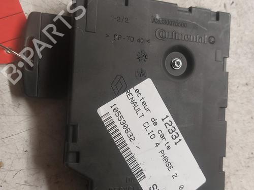 Lector de tarjetas RENAULT CLIO IV (BH_) 0.9 TCe 90 (BHNF, BHMA, BHMH, BHJK, BHJR) (90 hp) 25600710