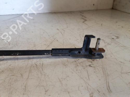 Used Front windshield wiper arm OPEL ASTRA G Hatchback (T98) [1998-2009]  19894542
