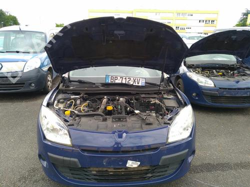 Windscreen washer tank RENAULT MEGANE III Grandtour (KZ0/1) 1.5 dCi (KZ09, KZ0D, KZ1G, KZ29, KZ14, KZ1W, KZ10, KZ1F,... | BP19883326C113