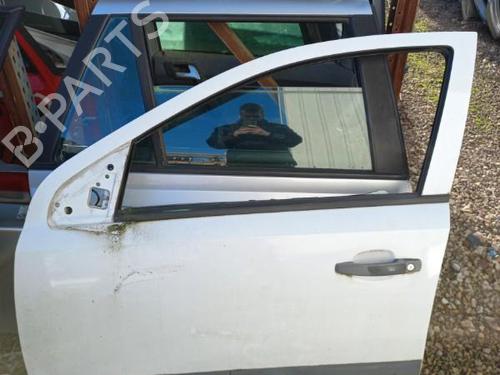 Used Left front door OPEL ASTRA H Estate (A04) 1.7 CDTI (L35) (101 hp) 19881580