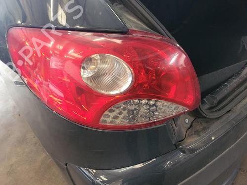 Used Left taillight PEUGEOT 206+ (2L_, 2M_) 1.1 (60 hp) 19879353
