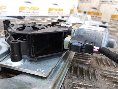 Front right window mechanism PEUGEOT 208 I (CA_, CC_) 1.2 PureTech 82 | BP19882937C23 