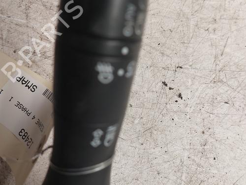 Steering column stalk RENAULT MEGANE IV Hatchback (B9A/M/N_) 1.2 TCe 130 (B9MR) | BP25003727I23 