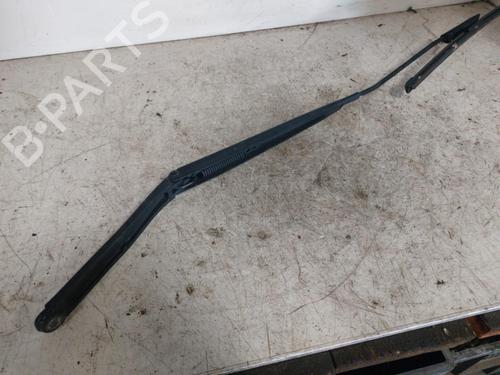 Used Front windshield wiper arm RENAULT CLIO IV (BH_) 1.5 dCi 75 (75 hp) 19887628