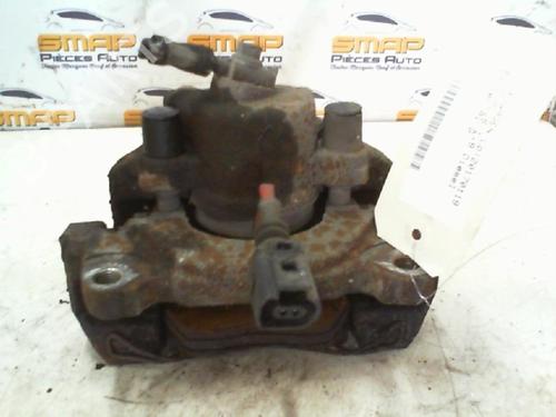 Venstre bremsekaliber foran VW GOLF PLUS V (5M1, 521) 1.9 TDI (105 hp) 21975657