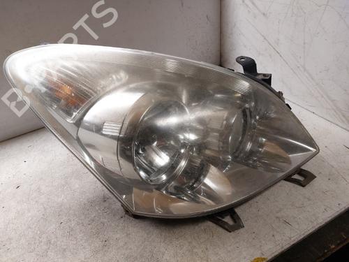 Used Right headlight TOYOTA COROLLA Verso (ZER_, ZZE12_, R1_) 2.2 D-4D (AUR10_, AUR10R) (136 hp) 21993526