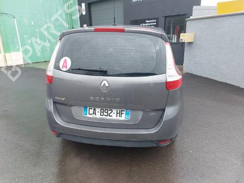 Right front fog light RENAULT SCÉNIC III (JZ0/1_) 1.5 dCi | BP19879205C31 