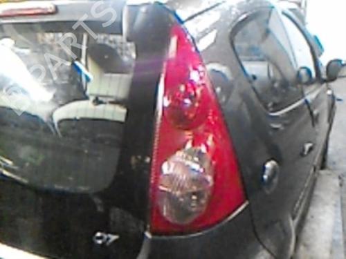 Used Right taillight PEUGEOT 107 (PM_, PN_) 1.4 HDi (54 hp) 19899523