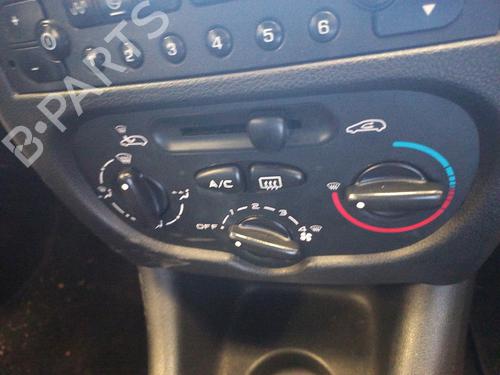 Commande Chauffage PEUGEOT 206+ (2L_, 2M_) 1.4 HDi eco 70 (68 hp) 27527362
