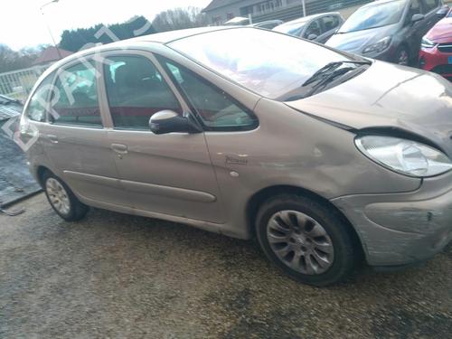 Left front window switch CITROËN XSARA PICASSO (N68) 2.0 HDi | BP19880616I27 
